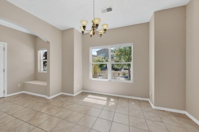 5752 Witkin Street SE, Albuquerque, NM 87106