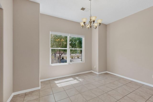 5752 Witkin Street SE, Albuquerque, NM 87106