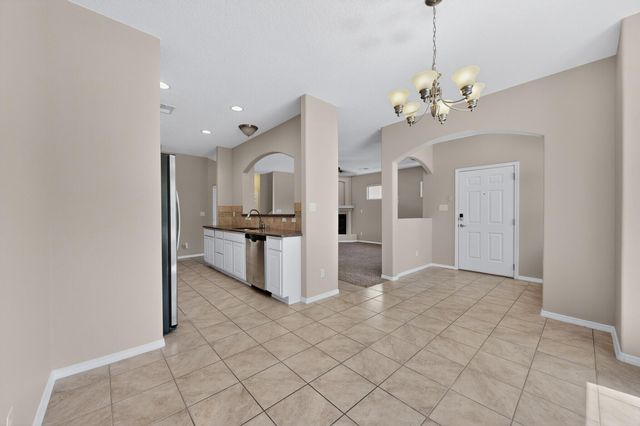 5752 Witkin Street SE, Albuquerque, NM 87106