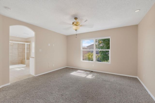 5752 Witkin Street SE, Albuquerque, NM 87106