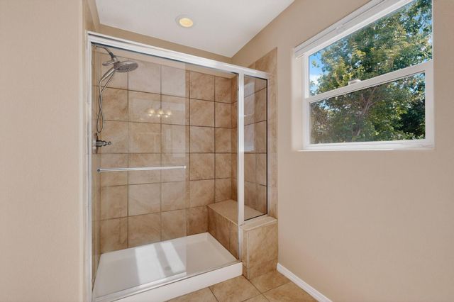 5752 Witkin Street SE, Albuquerque, NM 87106