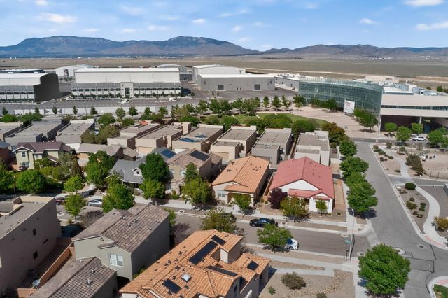 5752 Witkin Street SE, Albuquerque, NM 87106