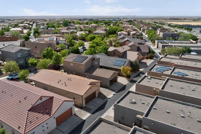 5752 Witkin Street SE, Albuquerque, NM 87106