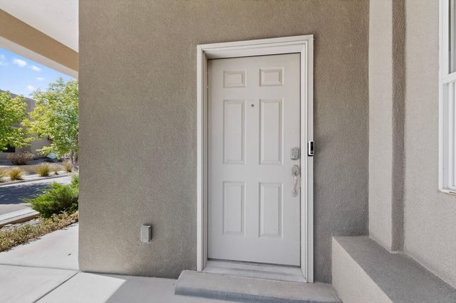 5752 Witkin Street SE, Albuquerque, NM 87106