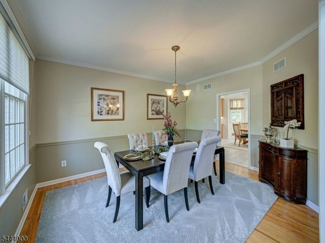 6 Mccune Ct, West Orange Twp., NJ 07052