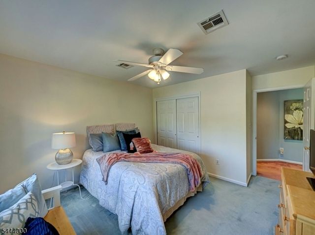 6 Mccune Ct, West Orange Twp., NJ 07052