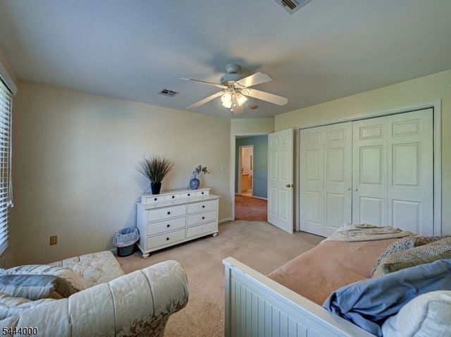 6 Mccune Ct, West Orange Twp., NJ 07052
