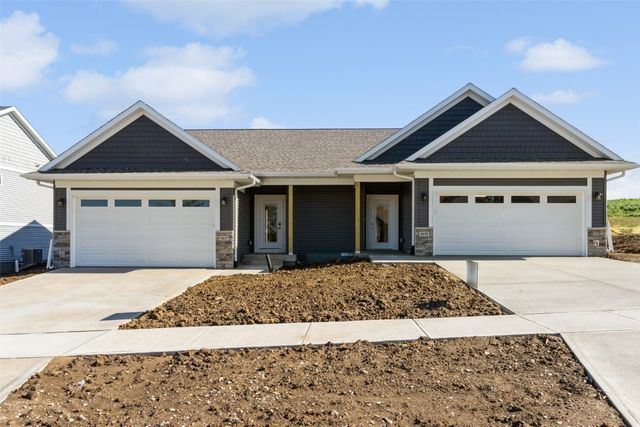 1001 Highland Trail, Solon, IA 52333