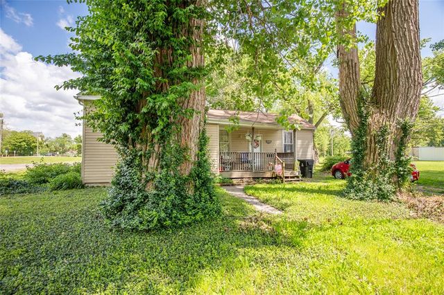 514 S 6th Street, Belleville, IL 62220