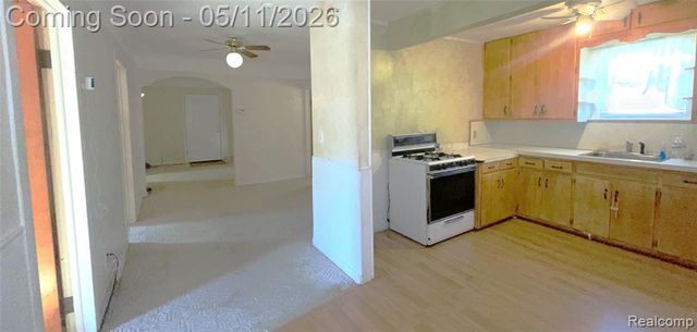 3521 Whitney Avenue, Flint, MI 48503