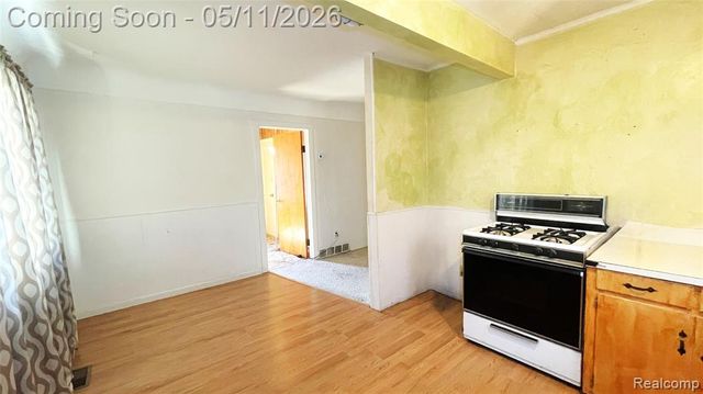 3521 Whitney Avenue, Flint, MI 48503