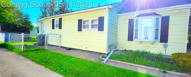 3521 Whitney Avenue, Flint, MI 48503