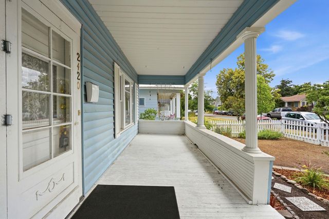 2420 W Maxwell Ave, Spokane, WA 99201