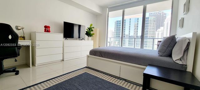 1300 Brickell Bay Drive 2413, Miami, FL 33131