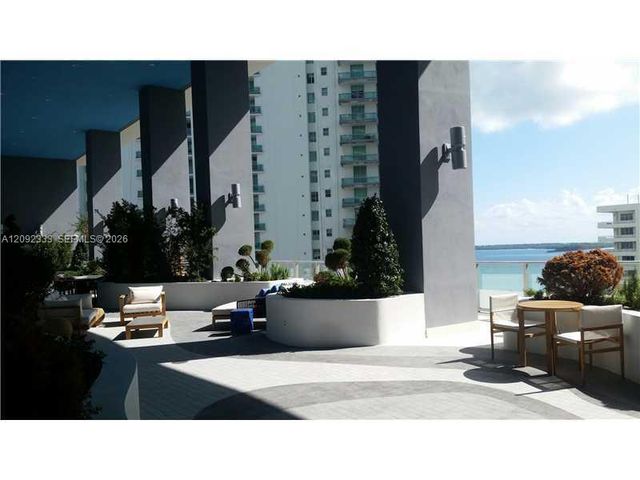 1300 Brickell Bay Drive 2413, Miami, FL 33131