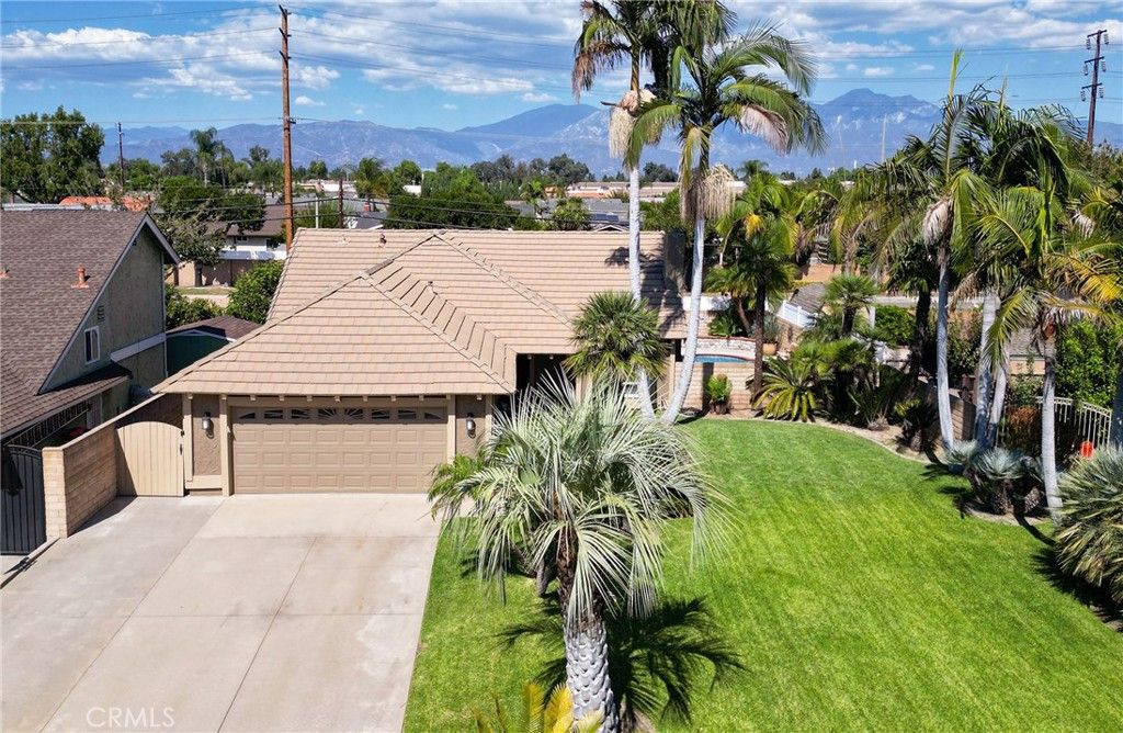 6336 Eisenhower Court, Chino, CA 91710 — photo 2