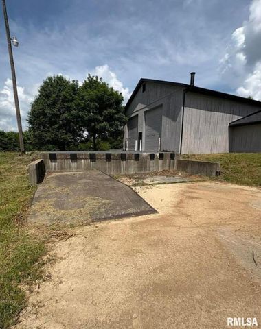 7837 State Highway 37, Benton, IL 62812