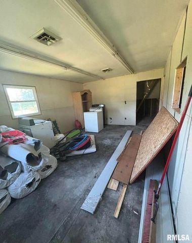 7837 State Highway 37, Benton, IL 62812