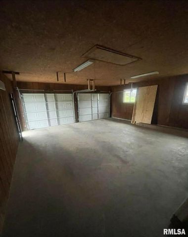 7837 State Highway 37, Benton, IL 62812