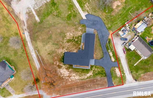 7837 State Highway 37, Benton, IL 62812