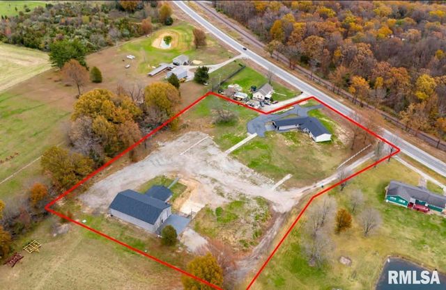 7837 State Highway 37, Benton, IL 62812