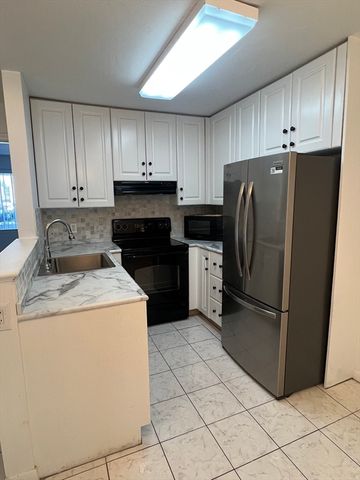 110 Burkhall O, Weymouth, MA 02190