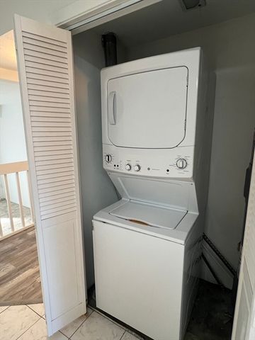 110 Burkhall O, Weymouth, MA 02190