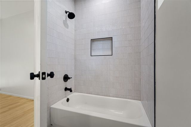 4230 Munger Avenue A, Dallas, TX 75204