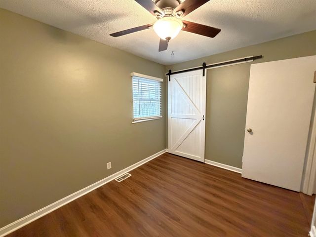 1925 Newton Avenue, Evansville, IN 47715