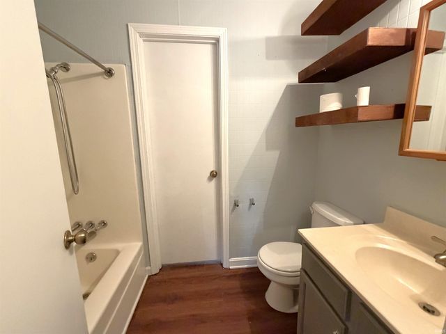 1925 Newton Avenue, Evansville, IN 47715