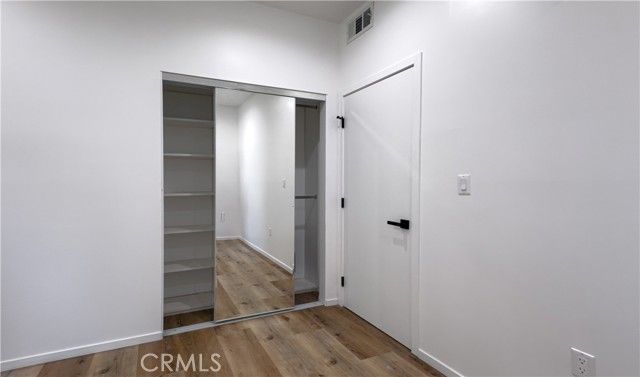 121 S Coronado, Los Angeles, CA 90057