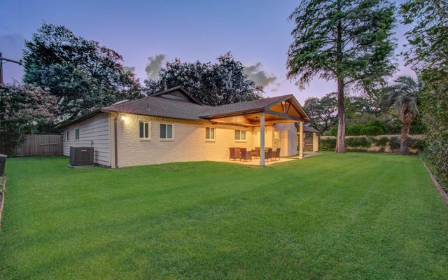 14603 Carolcrest Drive, Houston, TX 77079