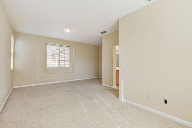 17002 Pecan Hollow Way, Lathrop, CA 95330