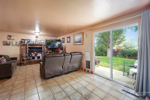 2345 Longbow Dr, Twin Falls, ID 83301