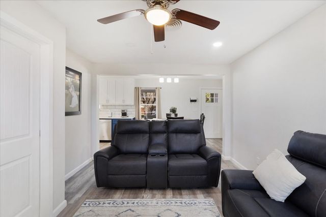 317 Boyd Loop, Bonham, TX 75418