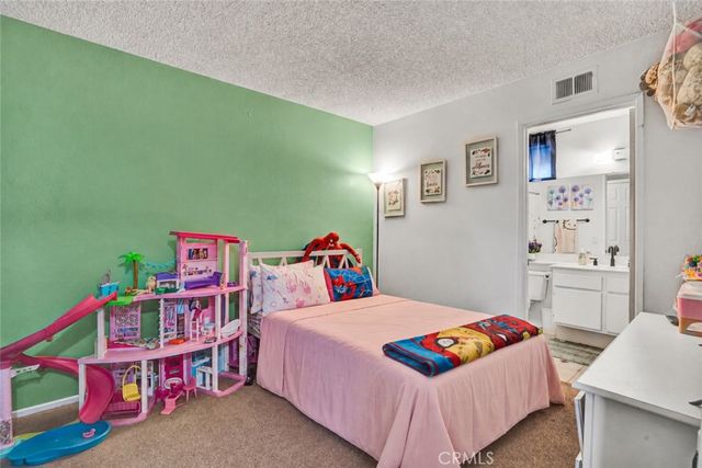 1173 S Cactus, Rialto, CA 92376