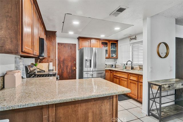 1173 S Cactus, Rialto, CA 92376