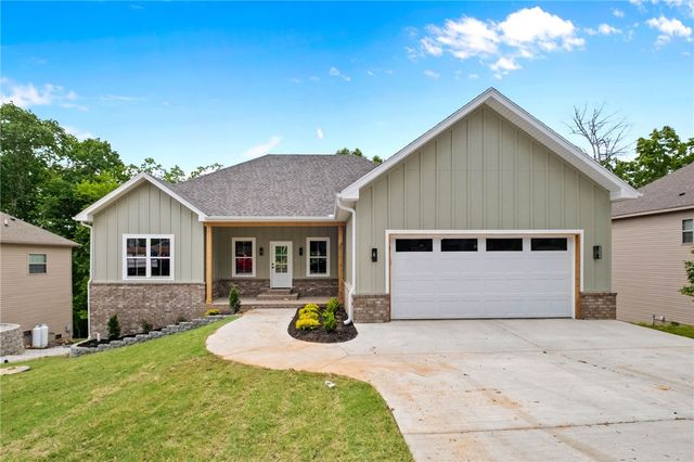 40 Radcliffe Drive, Bella Vista, AR 72714