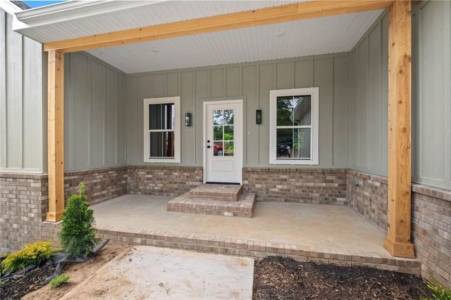 40 Radcliffe Drive, Bella Vista, AR 72714