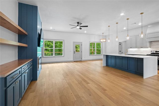 40 Radcliffe Drive, Bella Vista, AR 72714