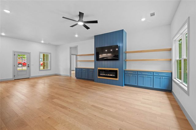 40 Radcliffe Drive, Bella Vista, AR 72714