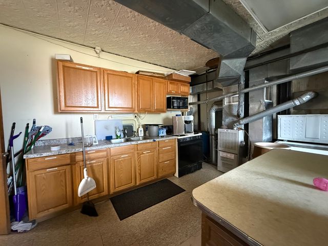 104-106 Gaston Street, Dixon, IL 61021