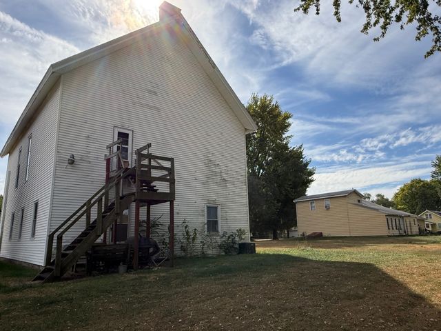 104-106 Gaston Street, Dixon, IL 61021