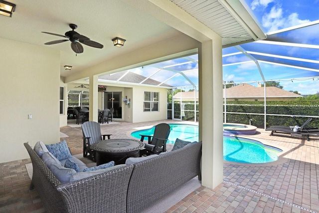 7709 KENIA MEADOWS LANE, Odessa, FL 33556