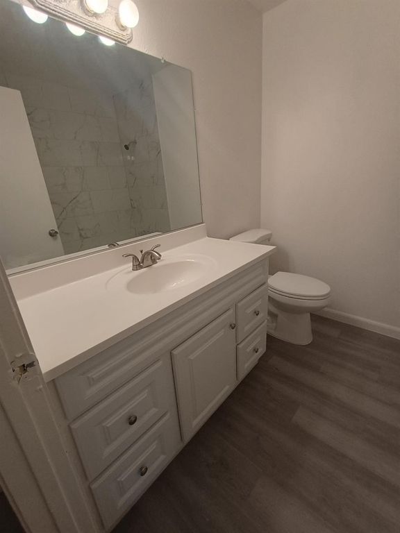 Image 12 of property listing at 3345 E Fairmont Avenue, Fresno, CA 93726