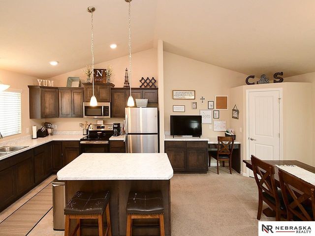 7405 N 144th Avenue, Omaha, NE 68007