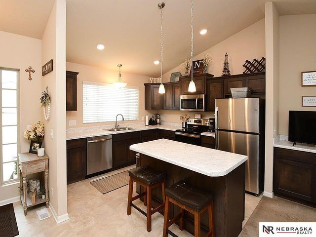 7405 N 144th Avenue, Omaha, NE 68007