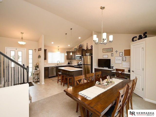 7405 N 144th Avenue, Omaha, NE 68007