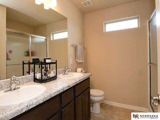 7405 N 144th Avenue, Omaha, NE 68007