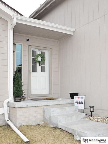 7405 N 144th Avenue, Omaha, NE 68007